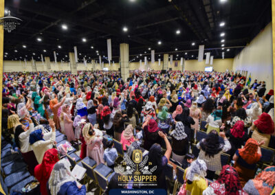 Four Holy Supper Services held in Washington D.C. due To Attendance of Thousands of Faithful