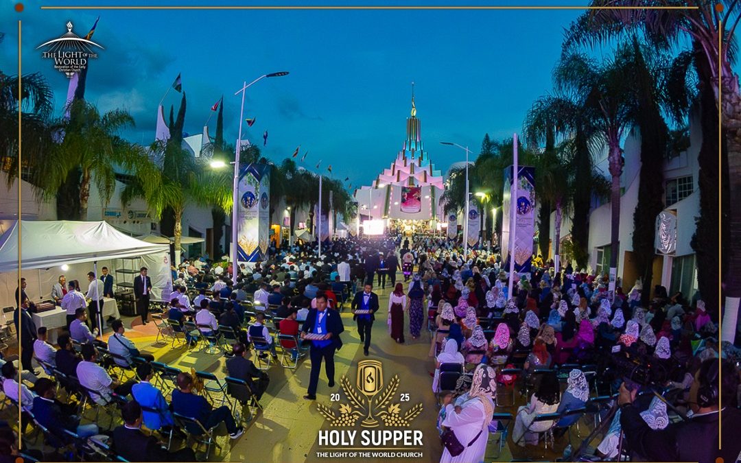 The Holy Supper service began in an atmosphere filled with love and fellowship.