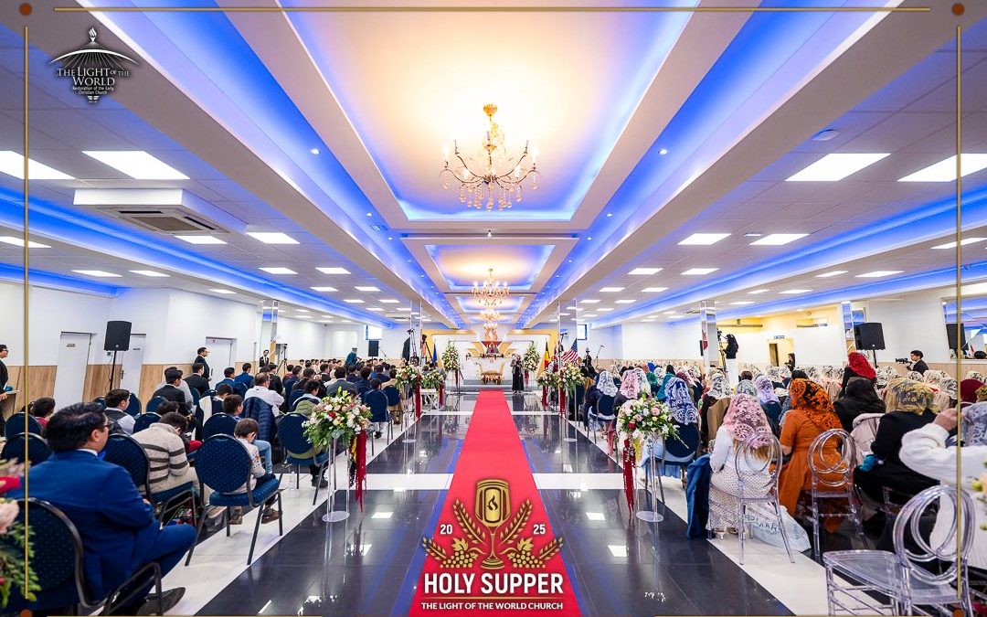 Holy Supper in Paris, France